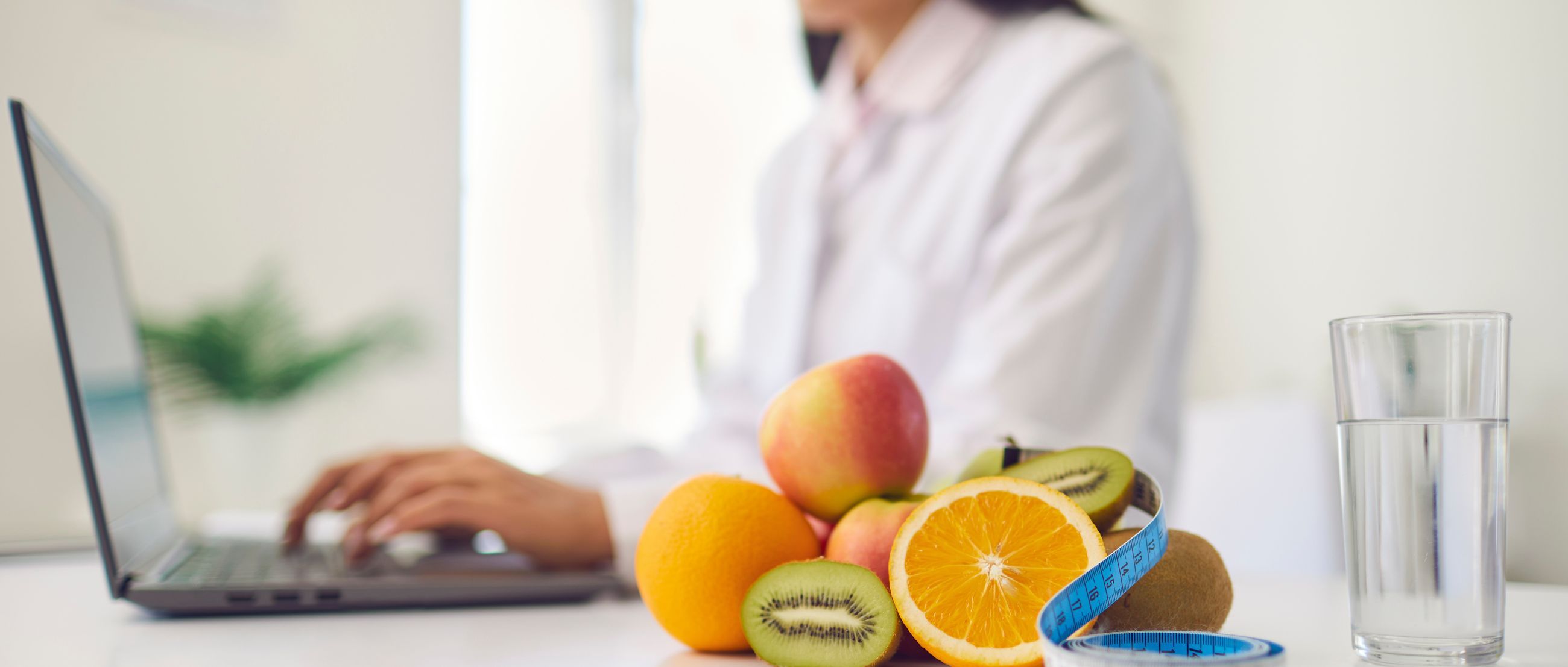 How Much do Dietitians Earn in the UK? Migrate